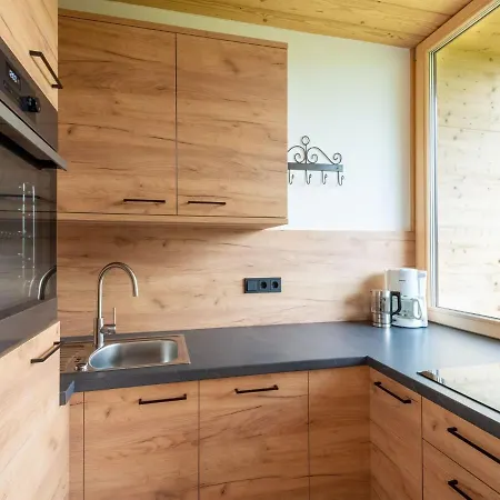 Nice Apartment In Maria Alm With A Shared Swimming Pool דירה Polsen